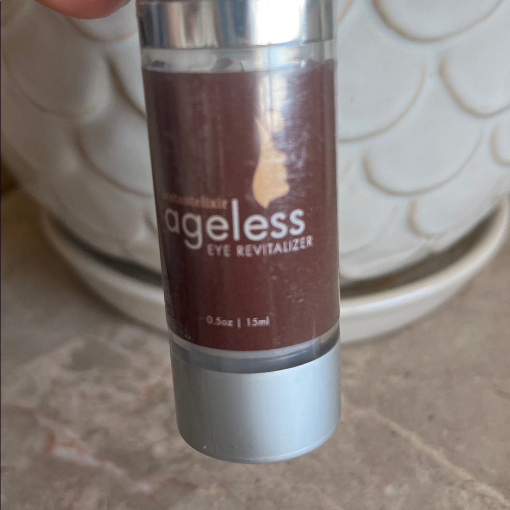 Instantelixir Ageless Eye Revitalizer Cream, NEW 15ml Subscription Only Item! - Picture 3 of 6